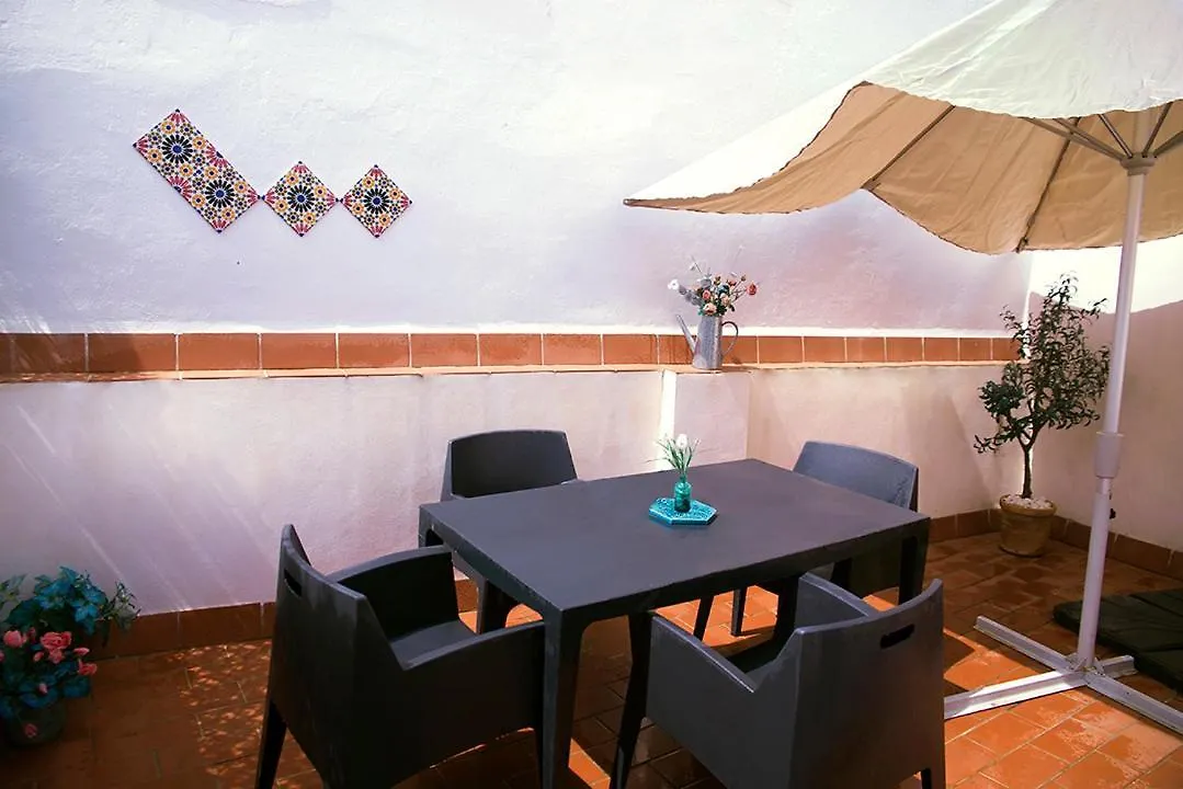 Tourist House Atico San Luis Apartamento Sevilla 0*,